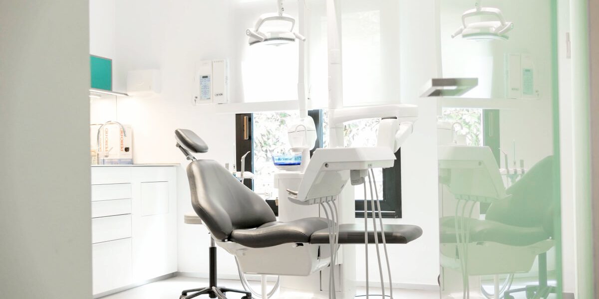 clinica dental en barcelona