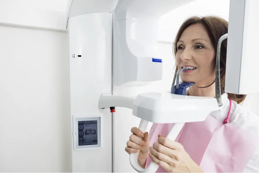Tecnología CBCT 3D para diagnósticos dentales precisos y detallados